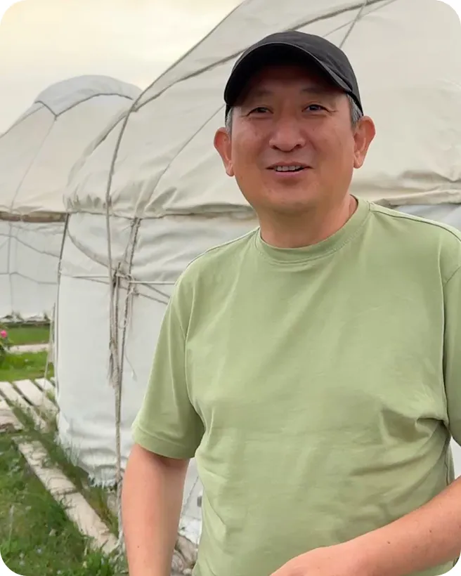 ヌルベクの写真